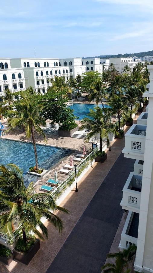 Marina Resort Waterfront Minh Phu Quoc Beach Swimming Pool Εξωτερικό φωτογραφία